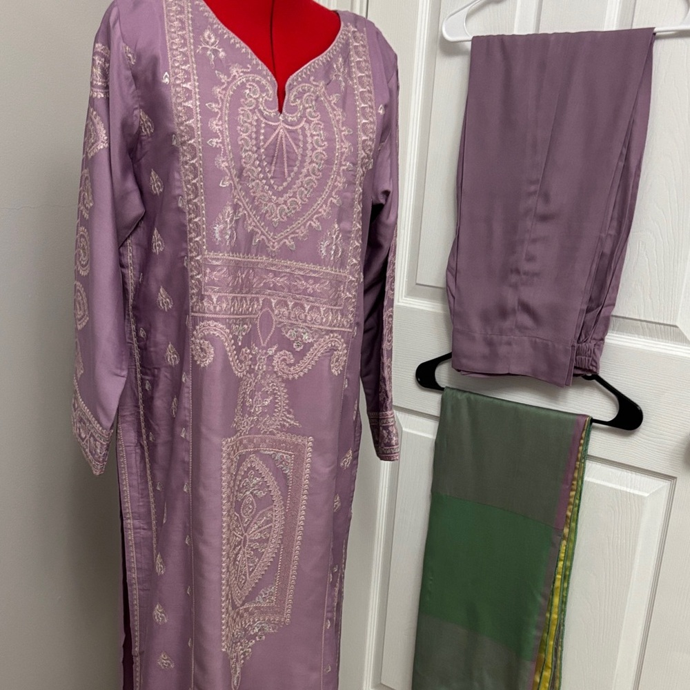Embroidered Lavender Tunic Set